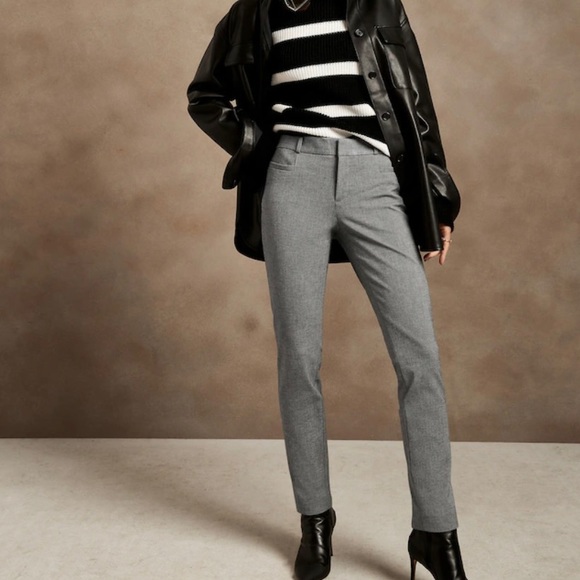 Banana Republic skinny Sloan pant. - Picture 2 of 7
